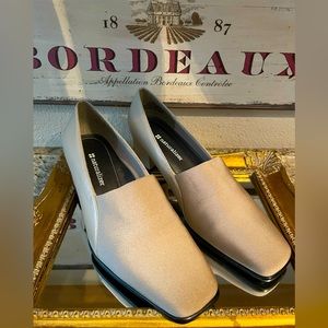 New Naturalizer Pumps